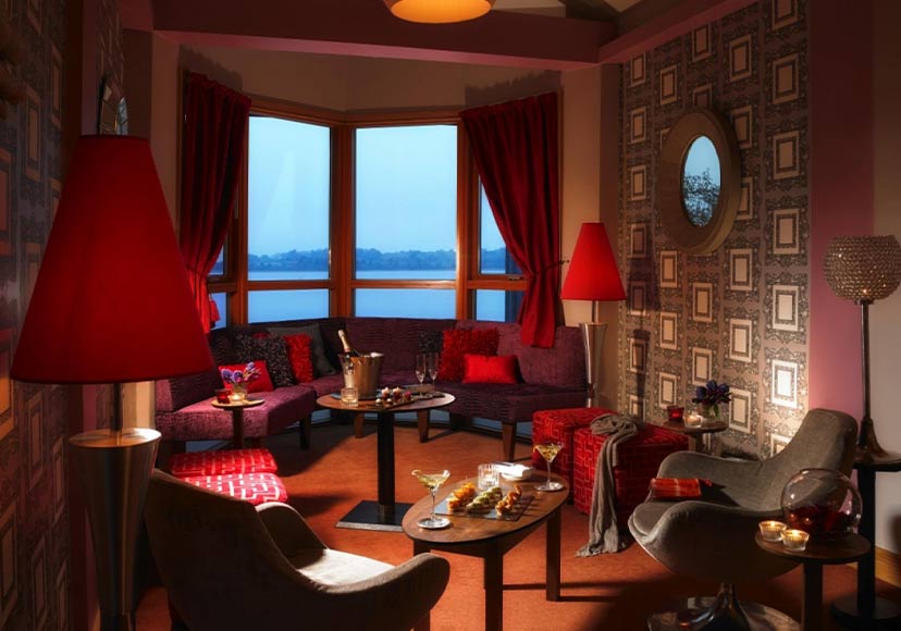 Room lounge at Wineport Lodge.